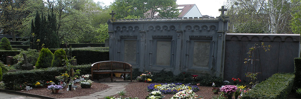 Urnenhain auf dem Neuen St. Nikolai Friedhof in Hannover