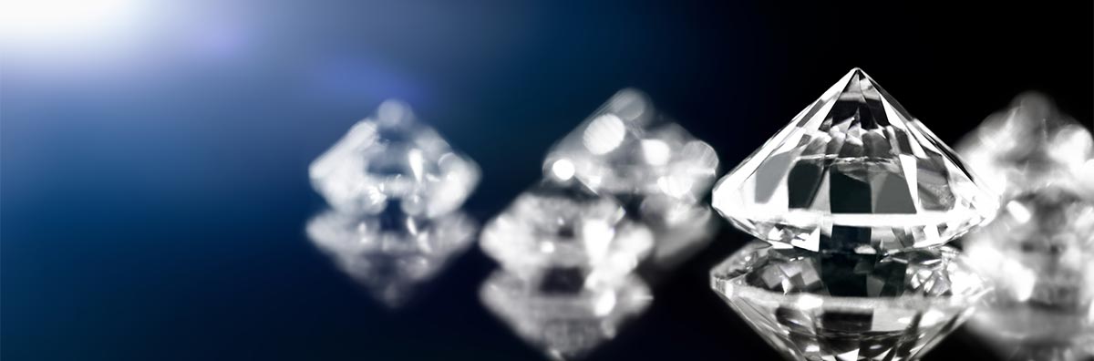 Diamanten als Symbol für Diamantbestattung in Hannover